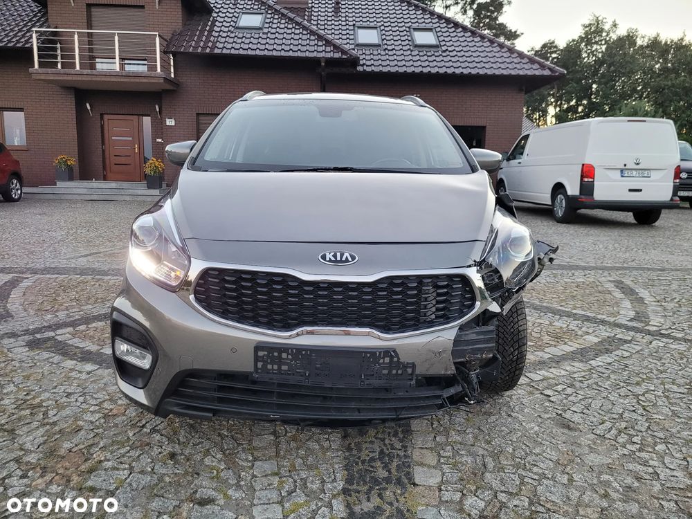 Kia Carens 1.6 GDI Dream Team Edition - 35