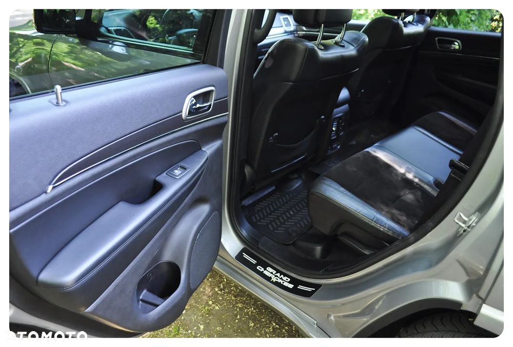 Jeep Grand Cherokee 3.0I Multijet Night Eagle - 25
