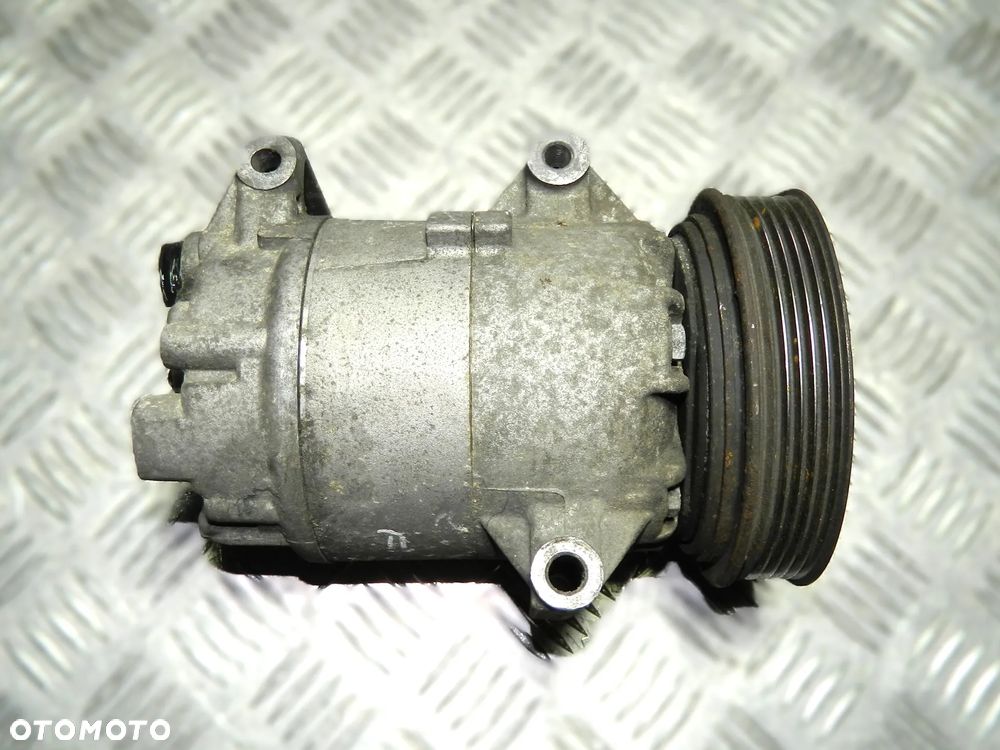 Renault Clio III Megane II Scenic II Grand Scenic II sprężarka klimatyzacji 1.9 DCI 2.0 16V - 2