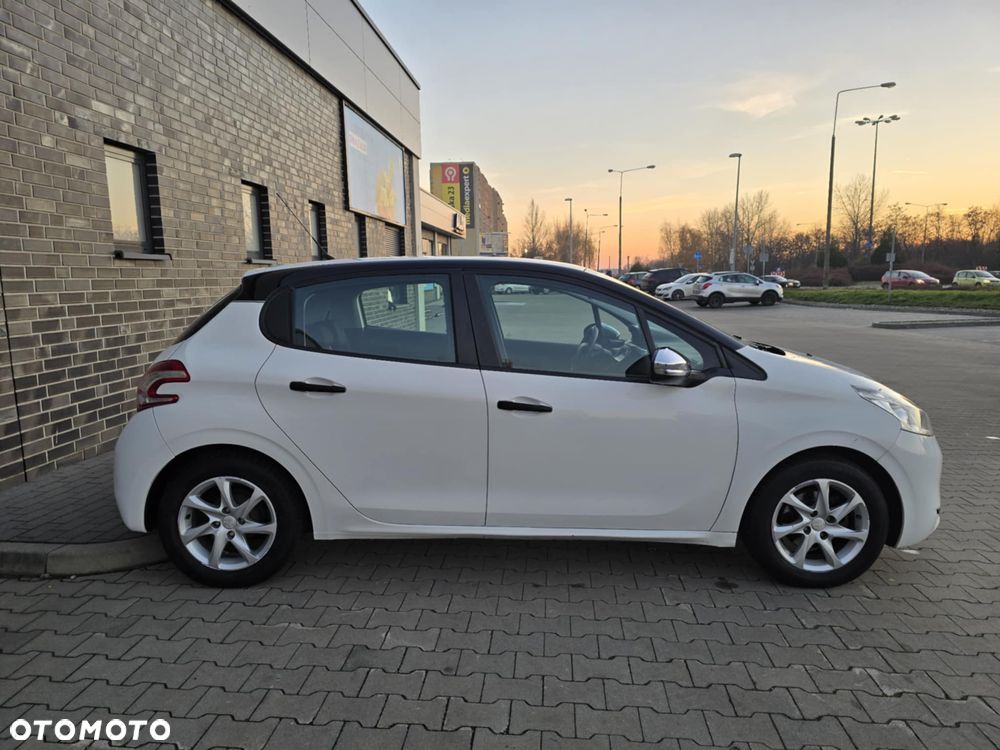 Peugeot 208 68 VTI Active - 40