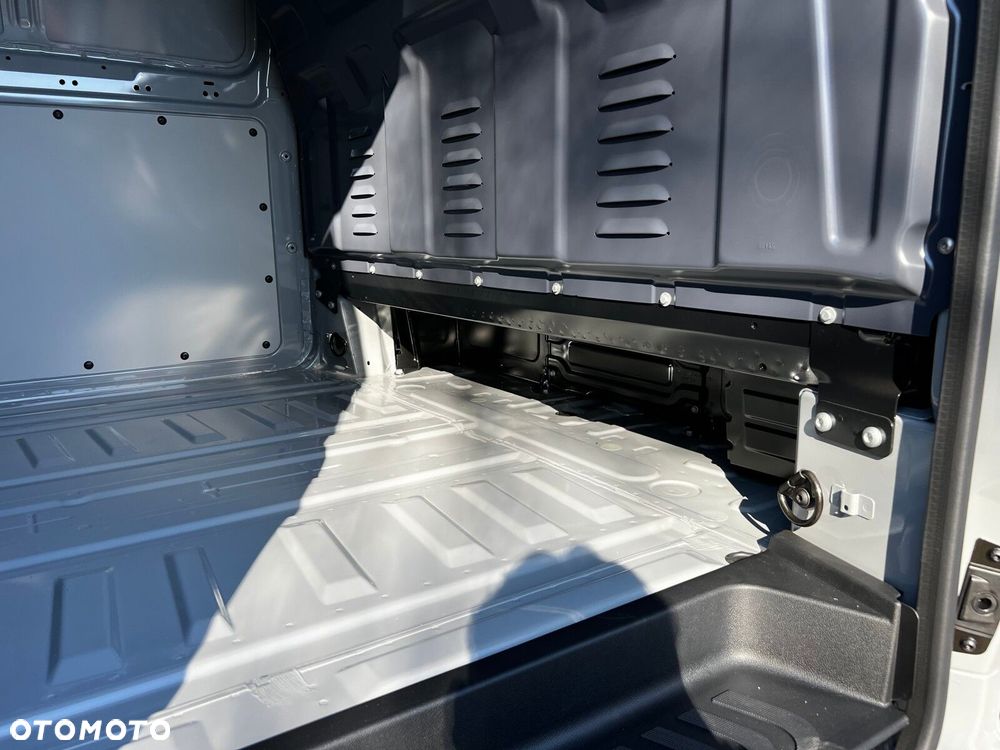 Mercedes-Benz vito 116 CDI KA OM654 - 9