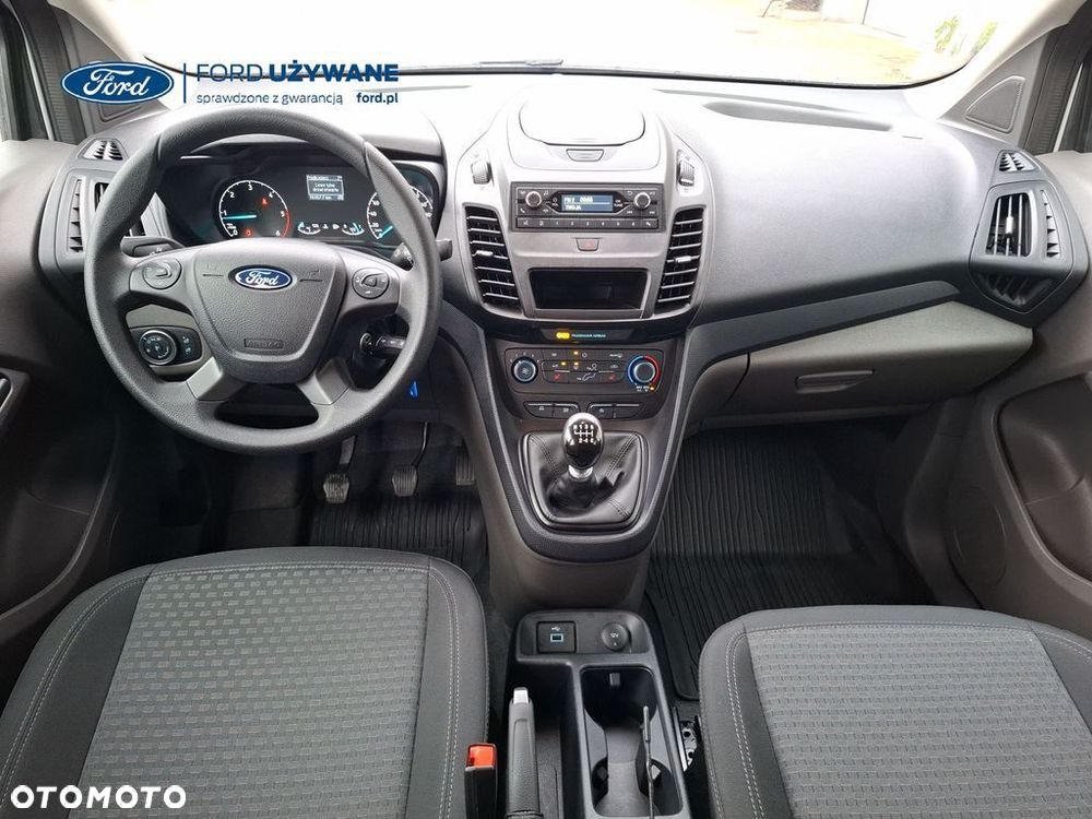 Ford Transit Connect - 17
