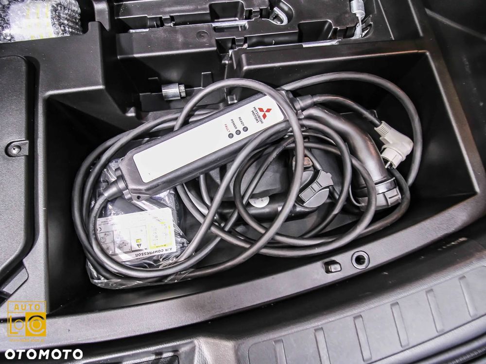 Mitsubishi Eclipse Cross 2.4 PHEV Instyle Plus - 13