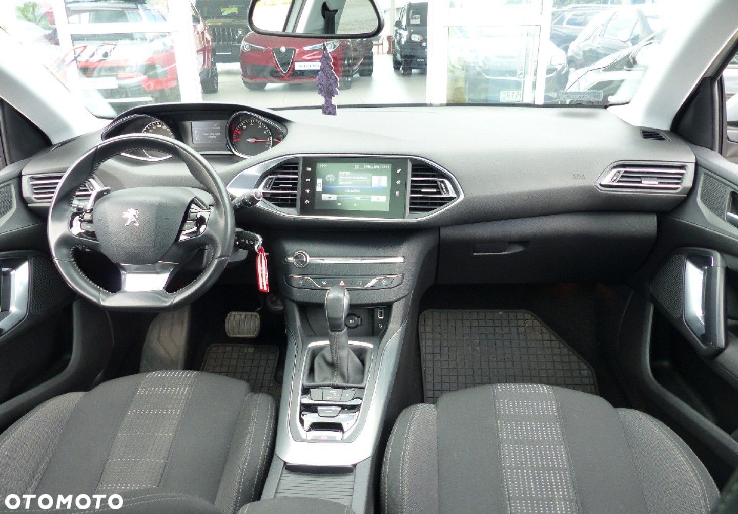 Peugeot 308 - 10
