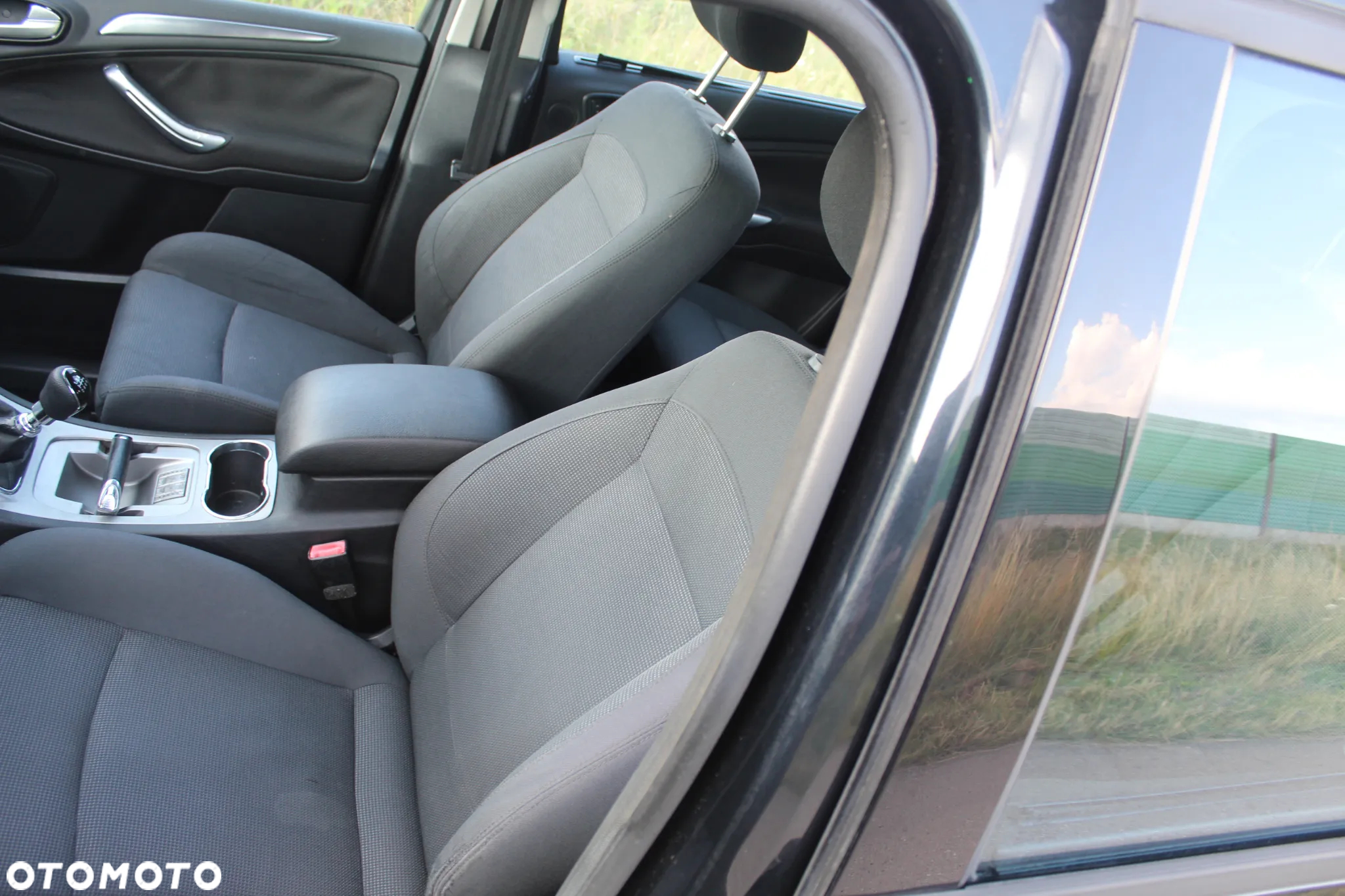Ford S-Max 2.2 TDCi DPF Titanium - 10