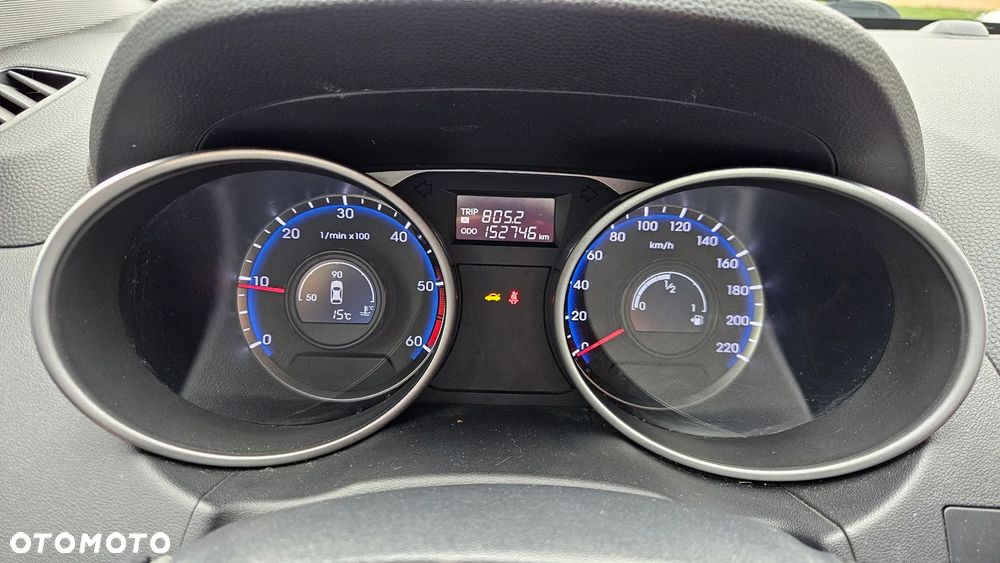 Hyundai ix35 1.7 CRDi 2WD blue Finale Gold - 30