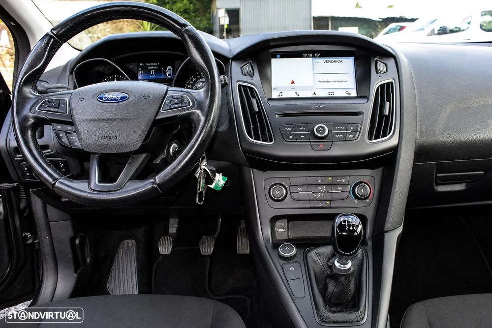 Ford Focus 1.0 EcoBoost S&S ACTIVE STYLE - 10