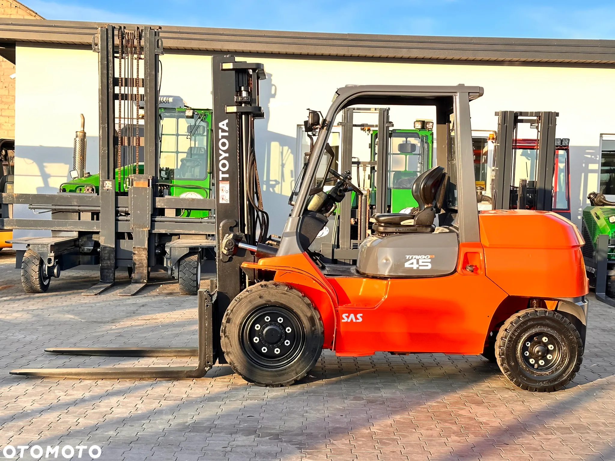 Toyota 42-4FD40 / DIESEL / 4500KG / DUPLEX / WIDŁY 1400MM / ZADBANA - 5
