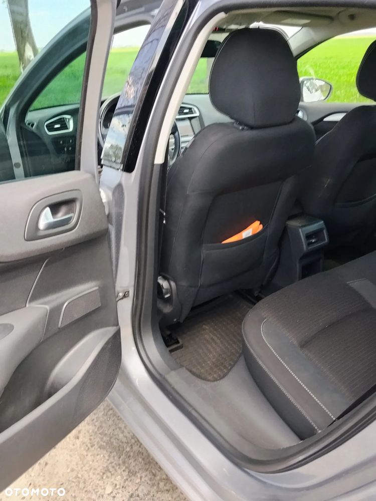 Citroën C4 BlueHDi 120 Stop&Start EAT6 Shine - 12