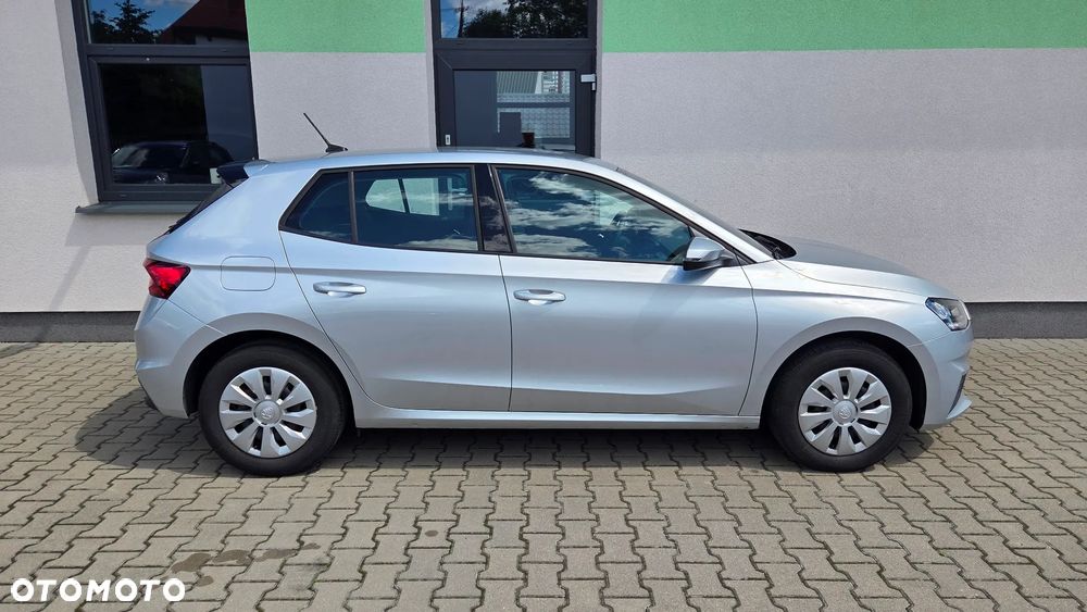 Skoda Fabia 1.0 Ambition - 10