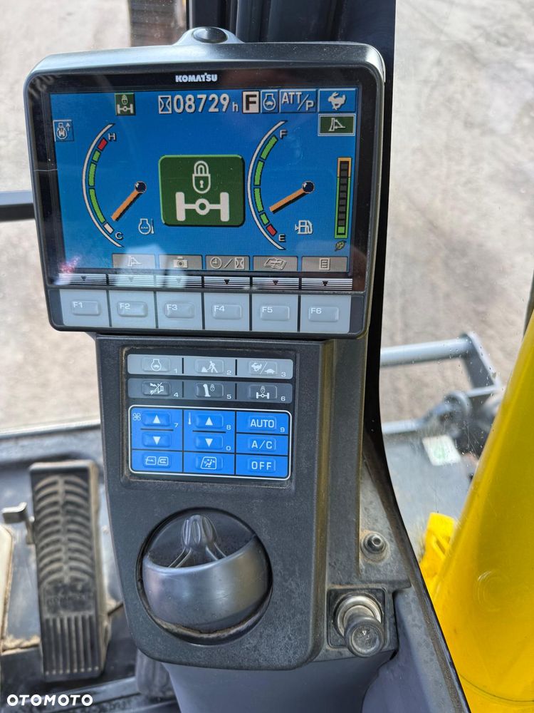Komatsu PW148-8 PW140 PW160 - 24