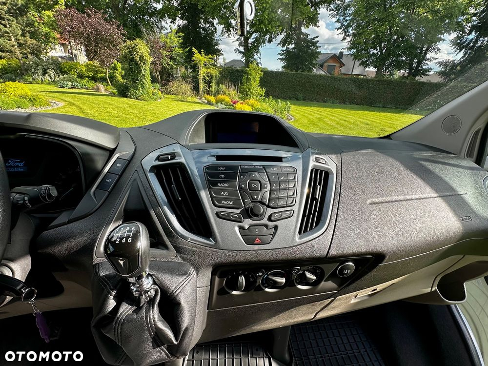 Ford Transit Custom Tourneo 300 L2 Titanium - 9