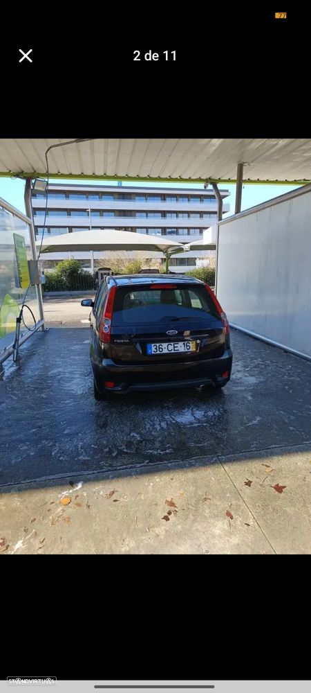 Ford Fiesta - 2