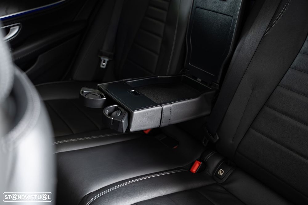 Mercedes-Benz E 300 - 17