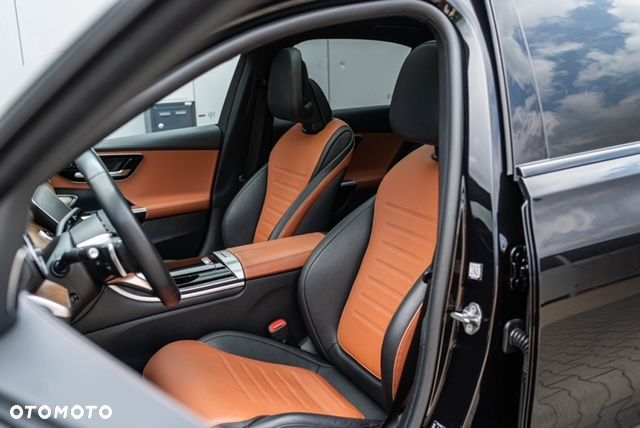Mercedes-Benz Klasa C 300 d mHEV 4-Matic AMG - 11