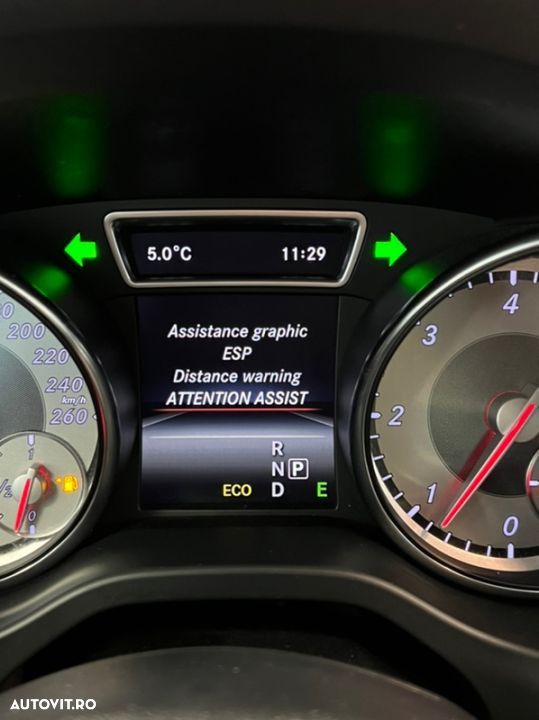 Mercedes-Benz GLA - 21