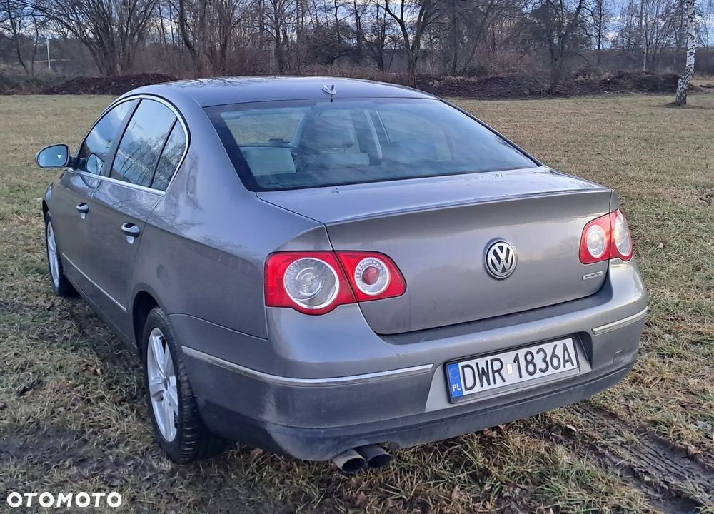 Volkswagen Passat 2.0 TSI Sportline - 5