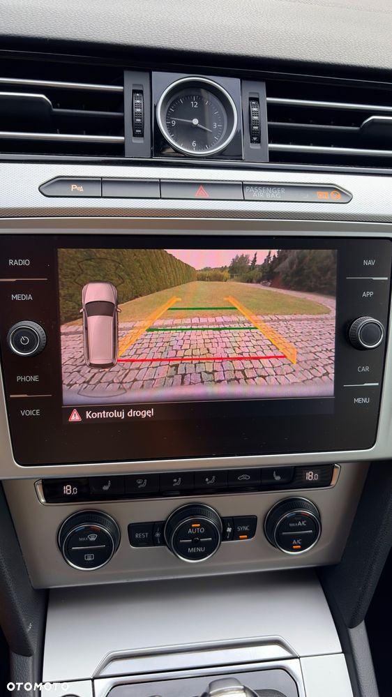Volkswagen Passat 2.0 TDI SCR Comfortline DSG - 10