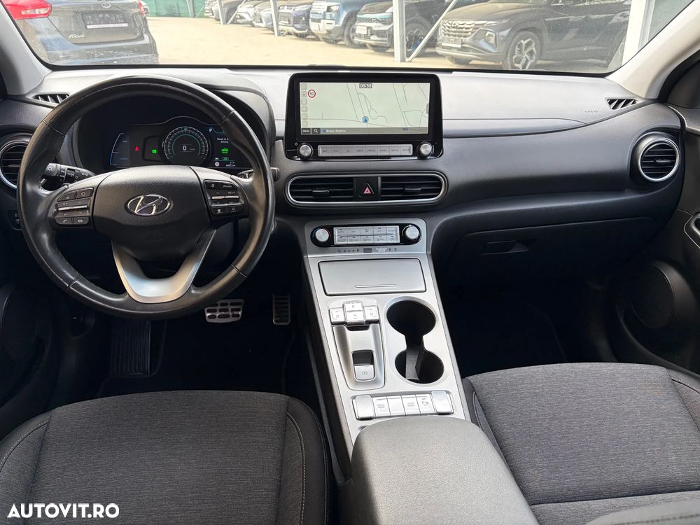 Hyundai KONA Business - 5