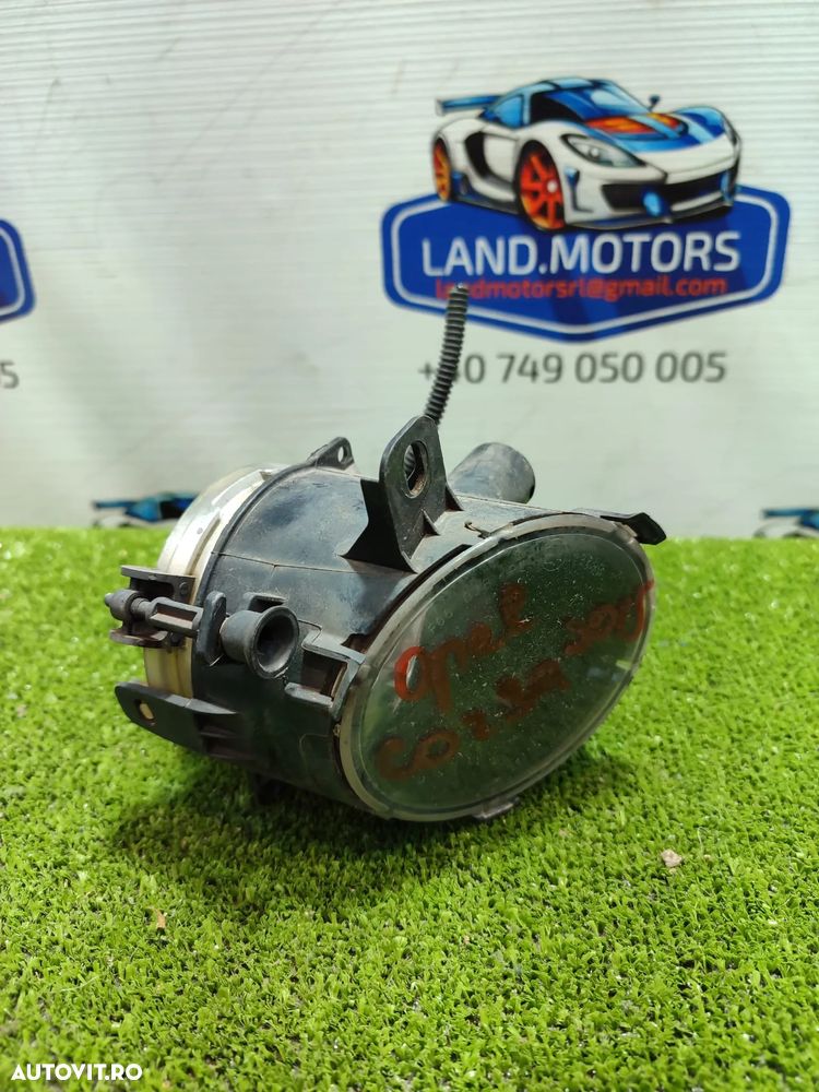 PROIECTOR CEATA DREAPTA OPEL CORSA E 1.2 BENZINA 2015 COD OEM 13253626 / 662588537 / 2014-2019 - 2