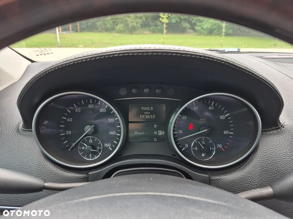 Mercedes-Benz GL 450 4Matic 7G-TRONIC - 16