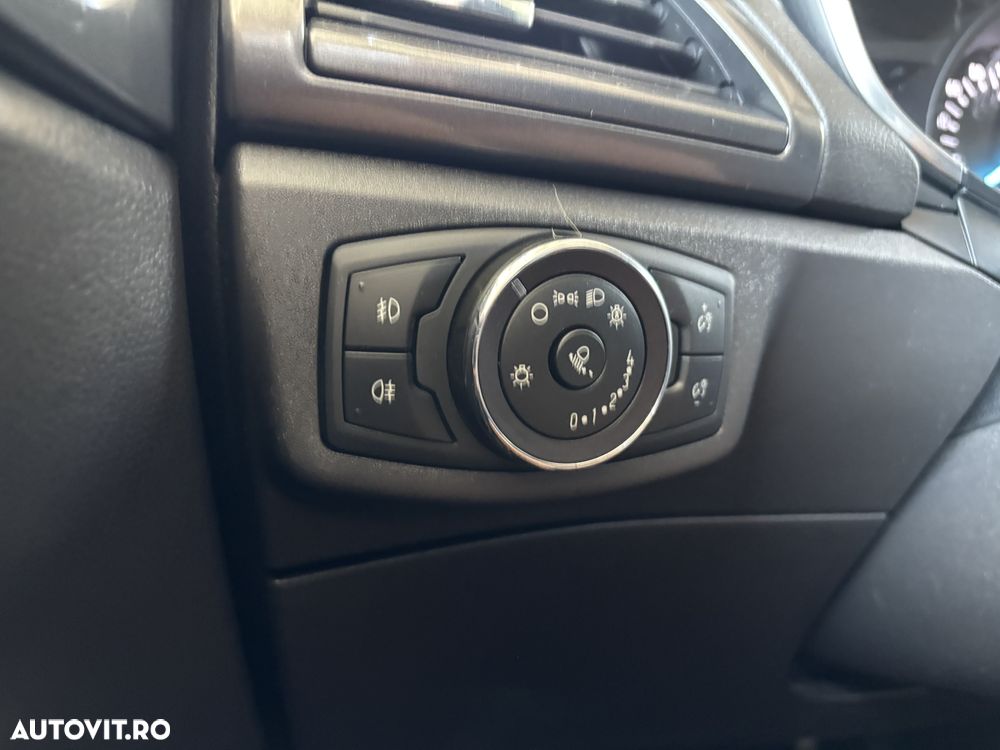 Ford Mondeo Turnier 2.0 Ti-VCT Hybrid Titanium - 23