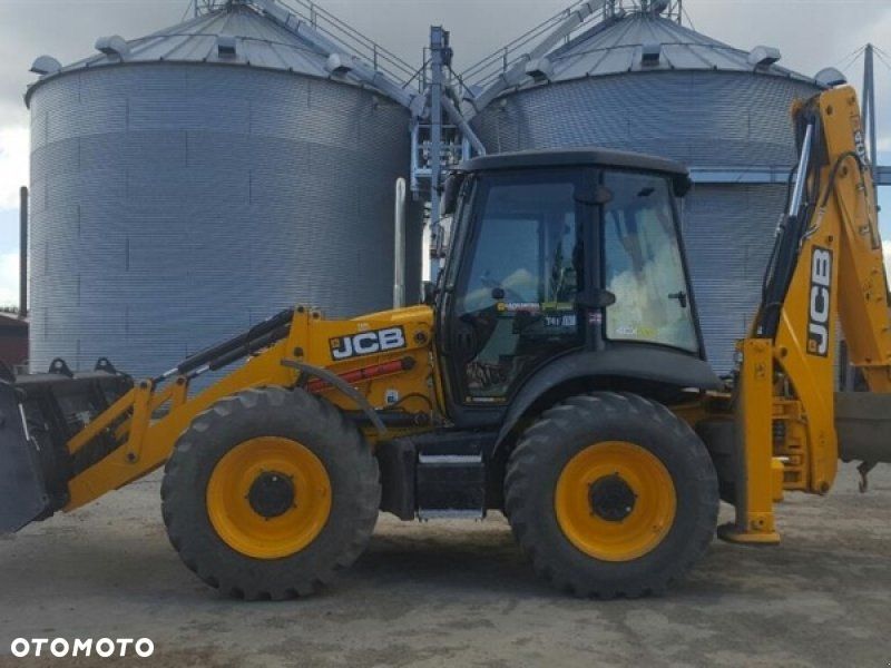 JCB JCB 4CX PC4 ,2016 4x4 / PC4/ Servo - 1