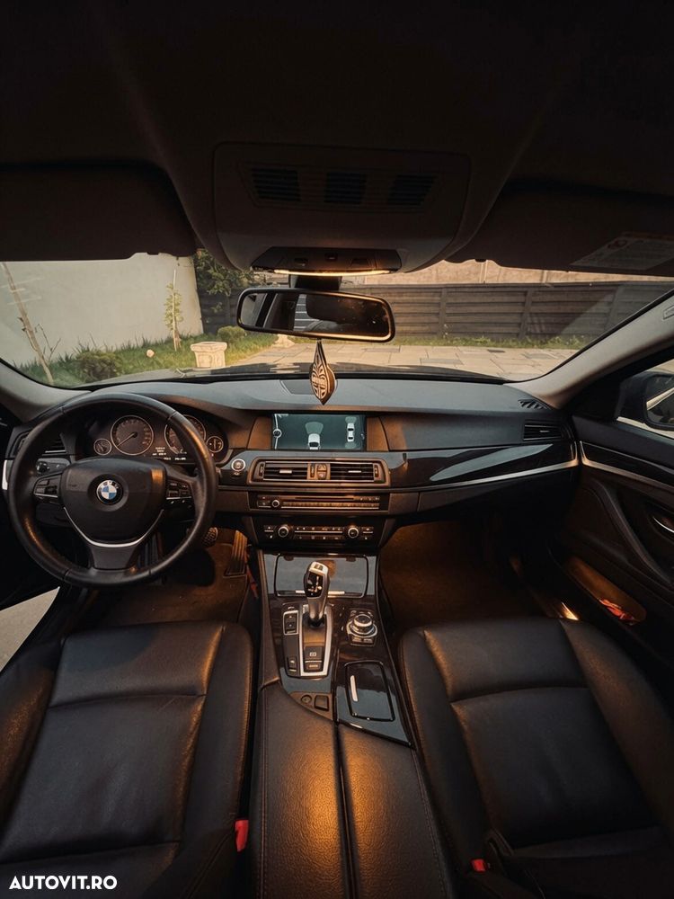BMW Seria 5 520d - 8