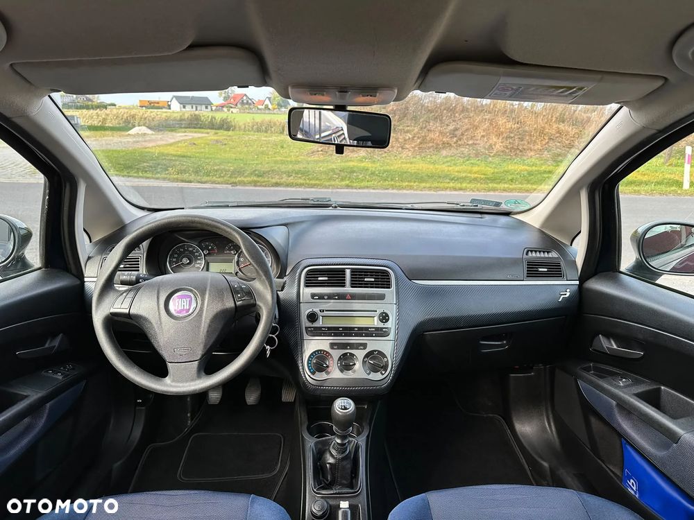 Fiat Grande Punto 1.4 8V - 4
