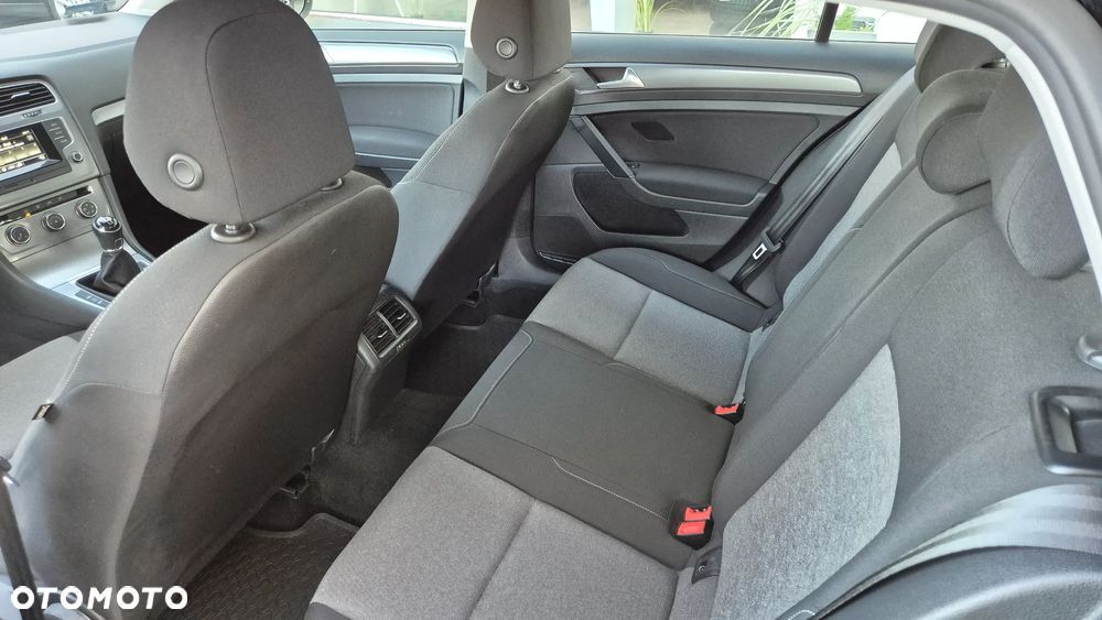 Volkswagen Golf 1.2 TSI BMT Trendline EU6 - 17