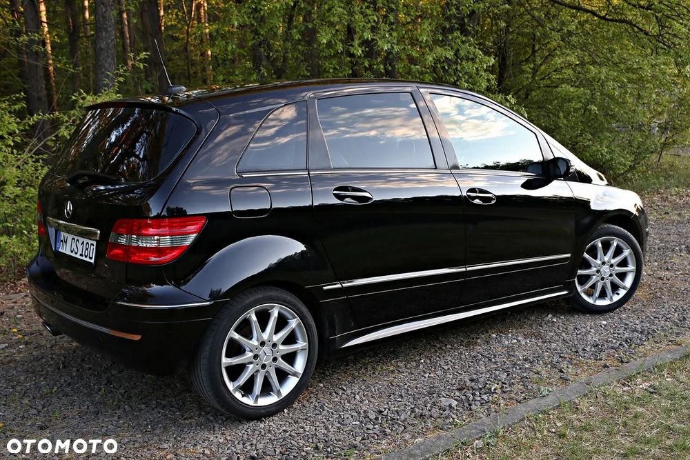 Mercedes-Benz Klasa B 200 Special Edition - 20