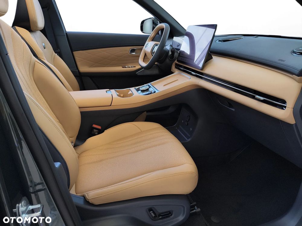 Geely Starray - 13