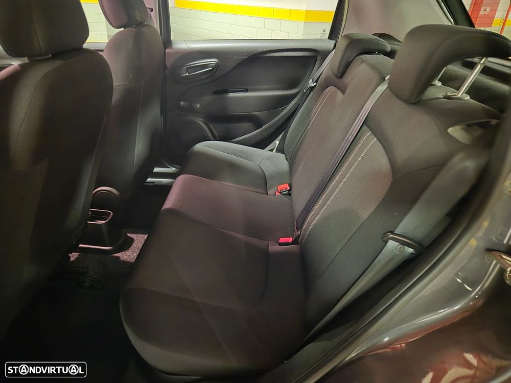 Fiat Punto 1.2 Lounge Start&Stop - 26