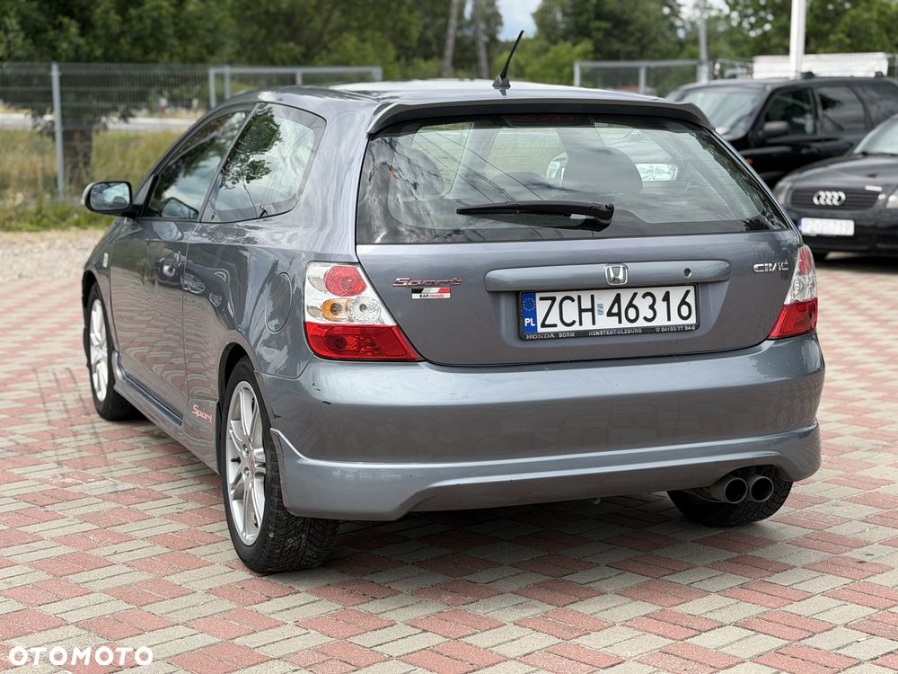 Honda Civic - 4