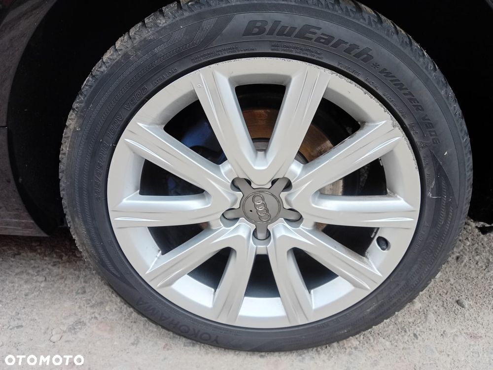 Audi A6 Avant 2.0 TDI Multitronic - 24