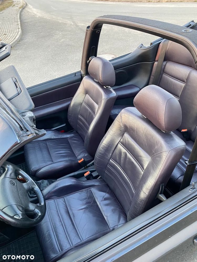 Volkswagen Golf - 31