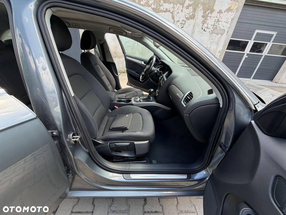 Audi A4 Avant - 6