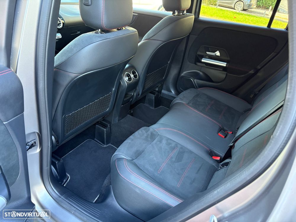 Mercedes-Benz GLA 250 e AMG Line - 23