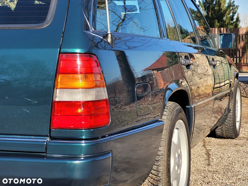 Mercedes-Benz Klasa E - 3