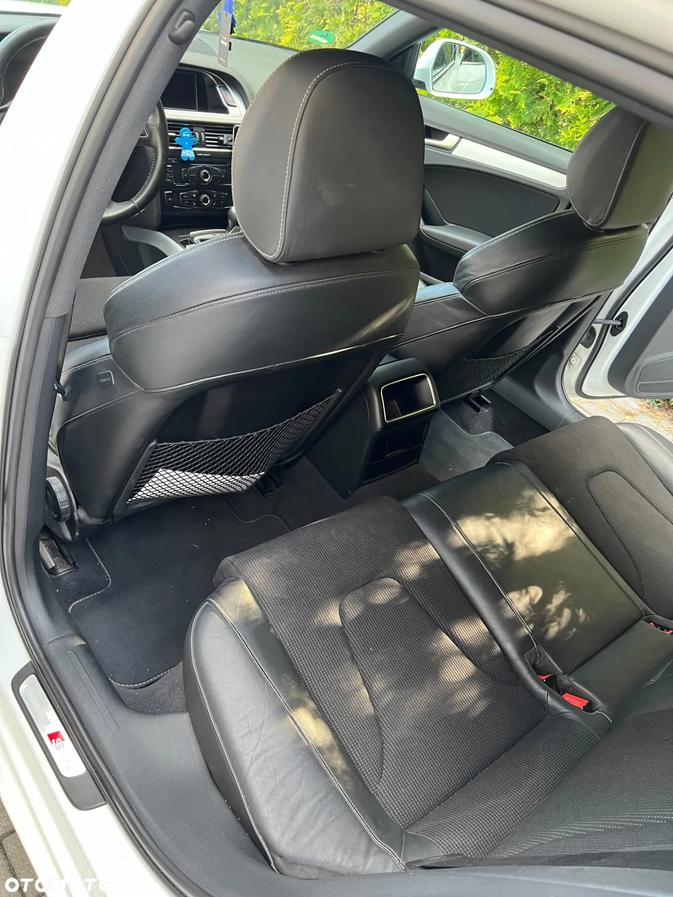 Audi A4 2.0 TDI - 9