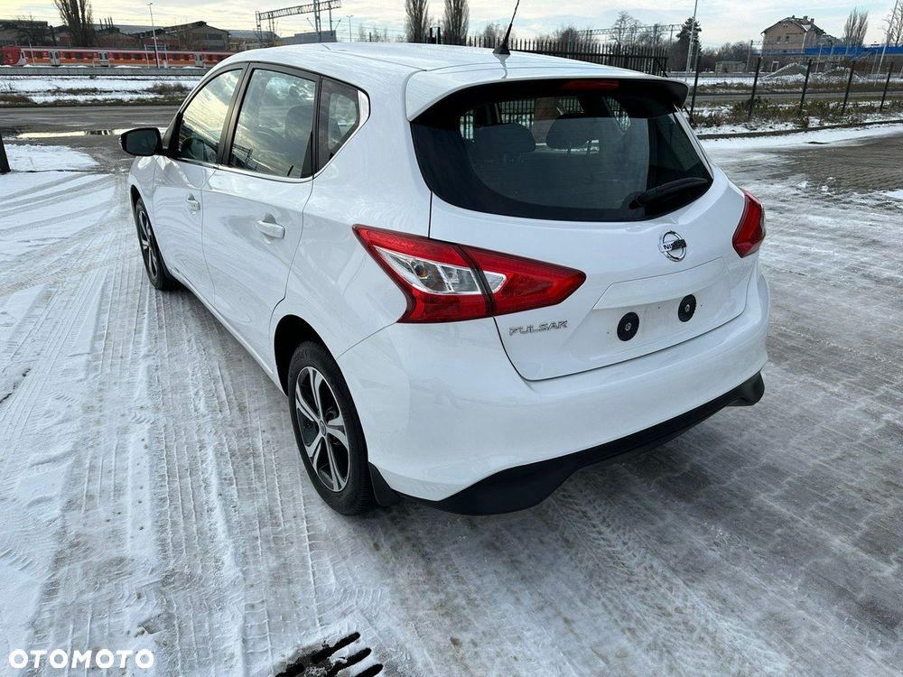 Nissan Pulsar - 4