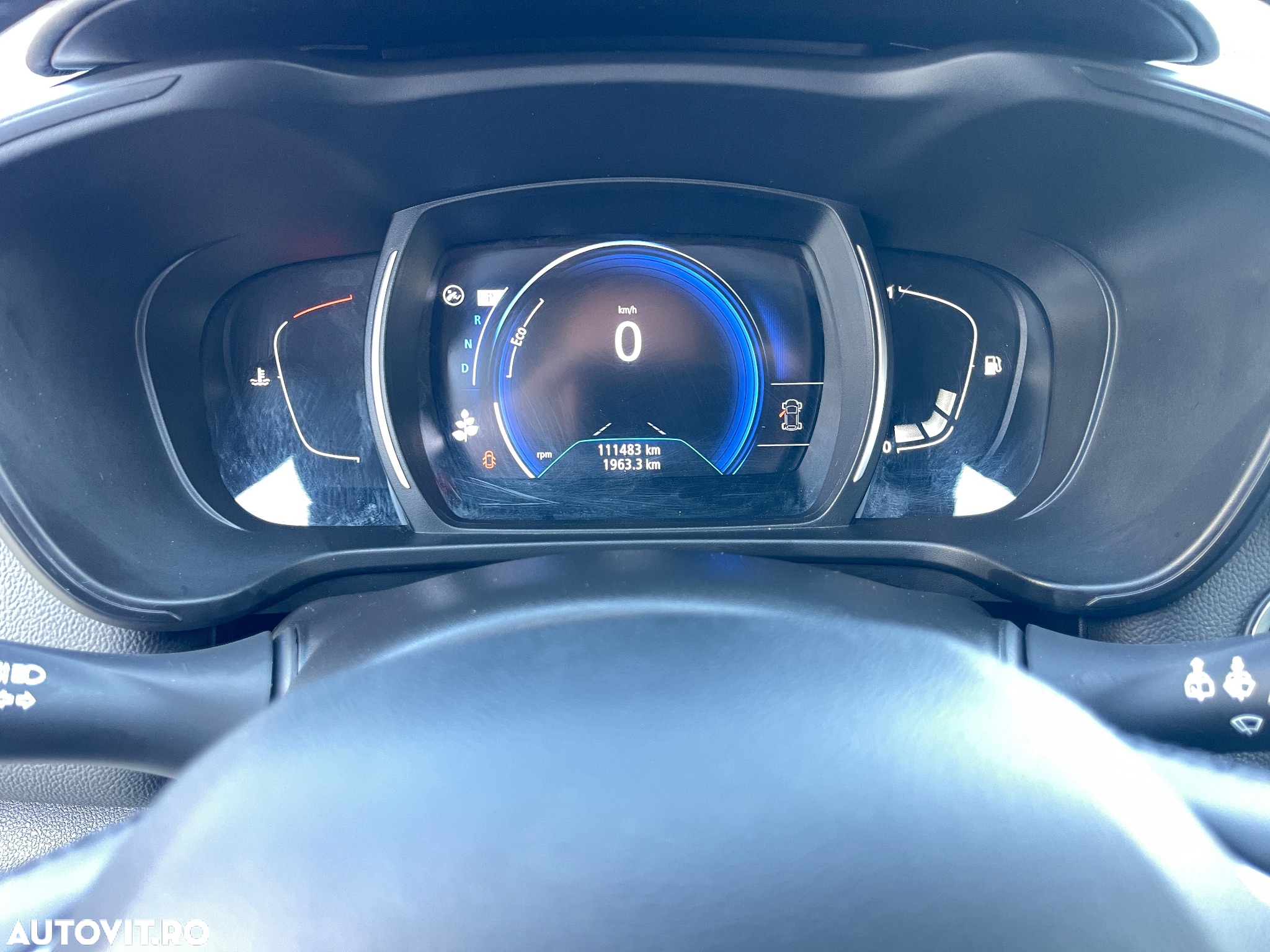 Renault Kadjar BLUE dCi EDC Intens - 37