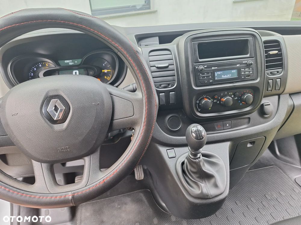 Renault Trafic - 15