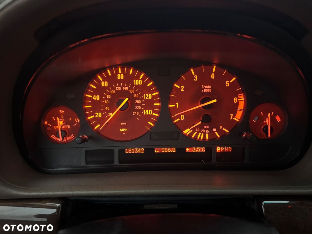 BMW Seria 7 750iL - 19