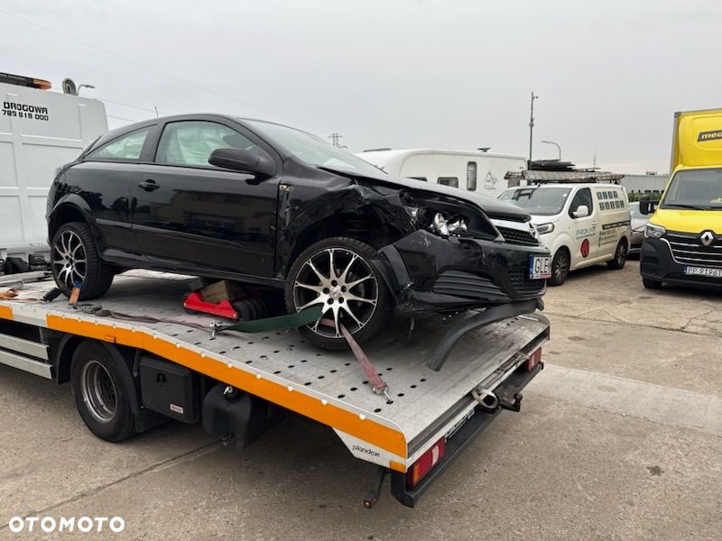 Opel Astra GTC 1.6 - 3