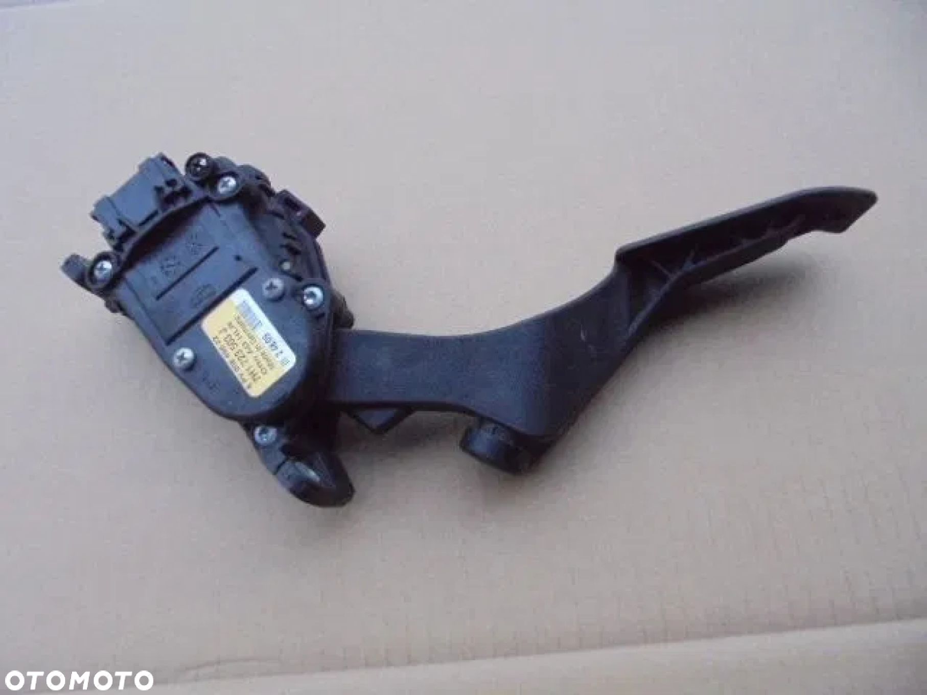 VW T5 LIFT 09 2.0 TDI POTENCJOMETR GAZU 7H1732503J - 1