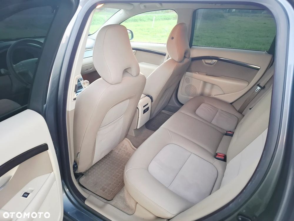 Volvo V70 - 21