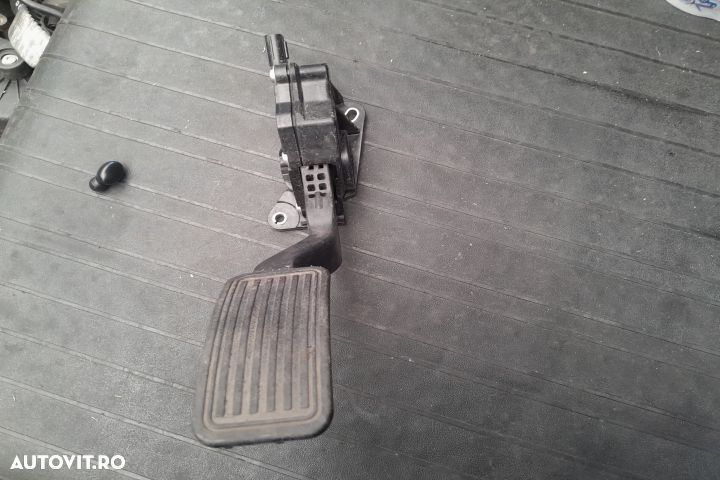 Pedala acceleratie K42387390 K4238-7390 K42387390 K4238-7390 Mazda CX - 3