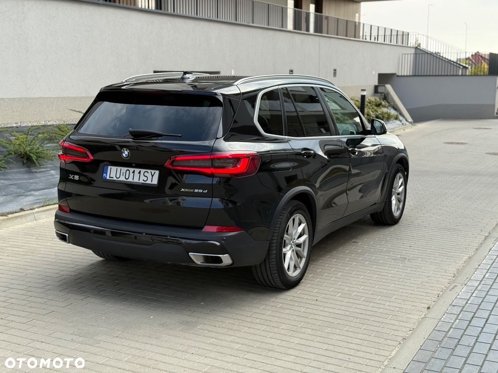 BMW X5 xDrive25d - 7