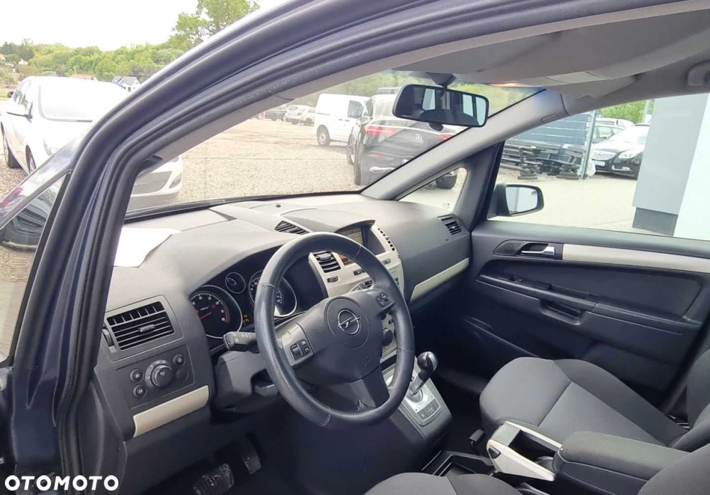 Opel Zafira - 7